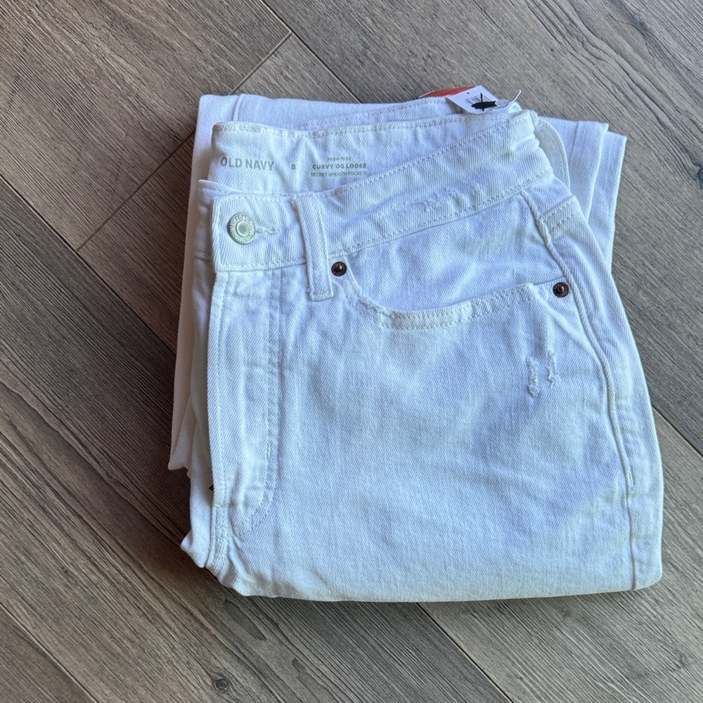 Old Navy Women's white Boyfriend Jeans
